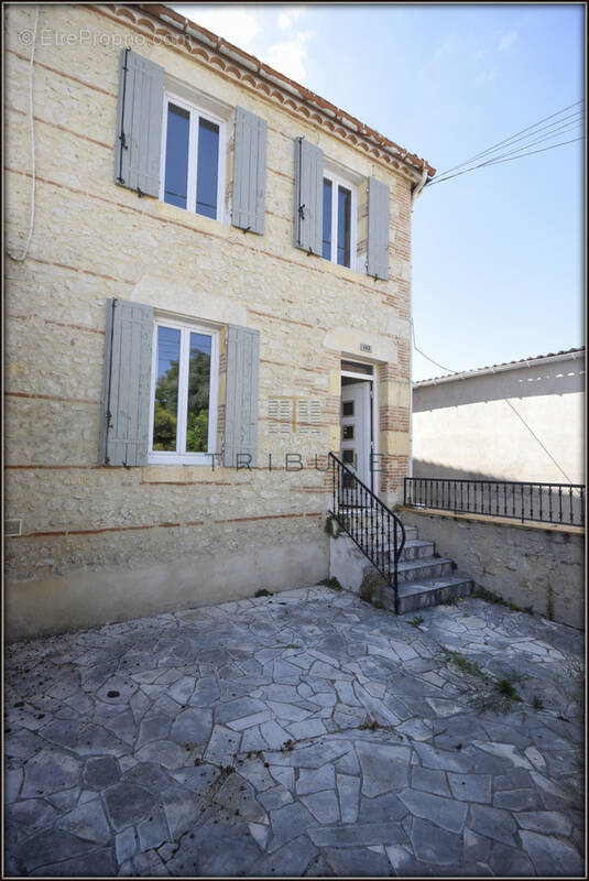 Maison à LE PASSAGE