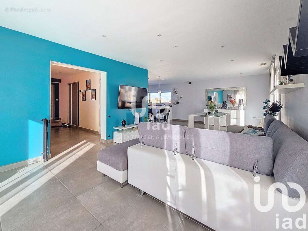 Photo 3 - Maison à SAINT-LAURENT-DE-LA-SALANQUE