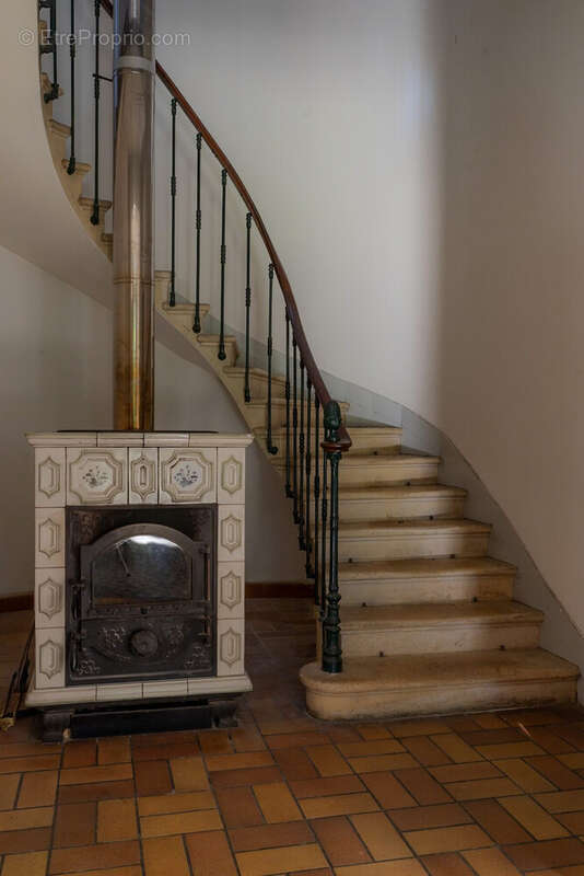 Maison à SALLES