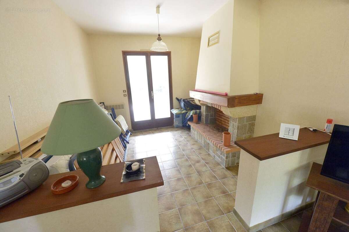 Maison à MESCHERS-SUR-GIRONDE