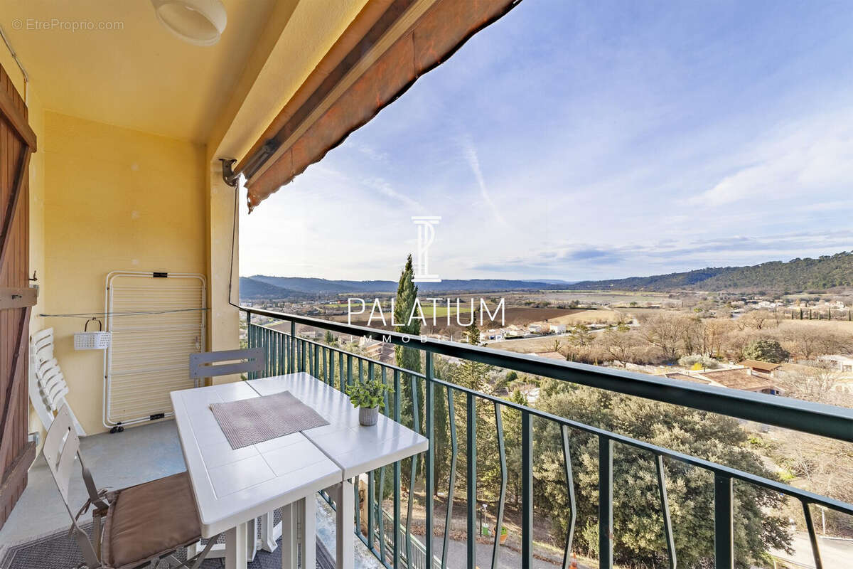 Appartement à GREOUX-LES-BAINS