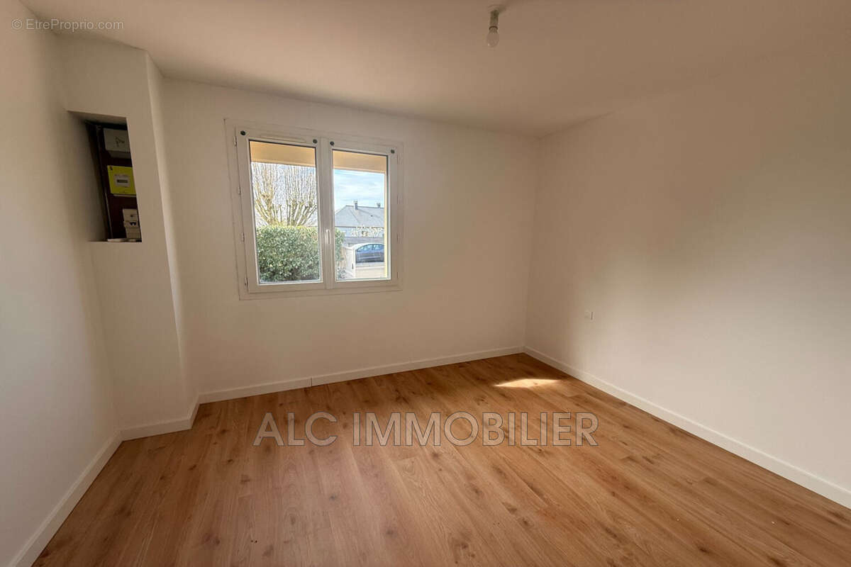 Maison à CHAMPFLEUR