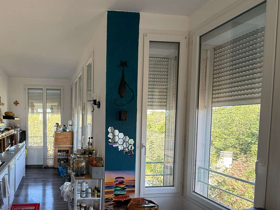 Appartement à LAURENS