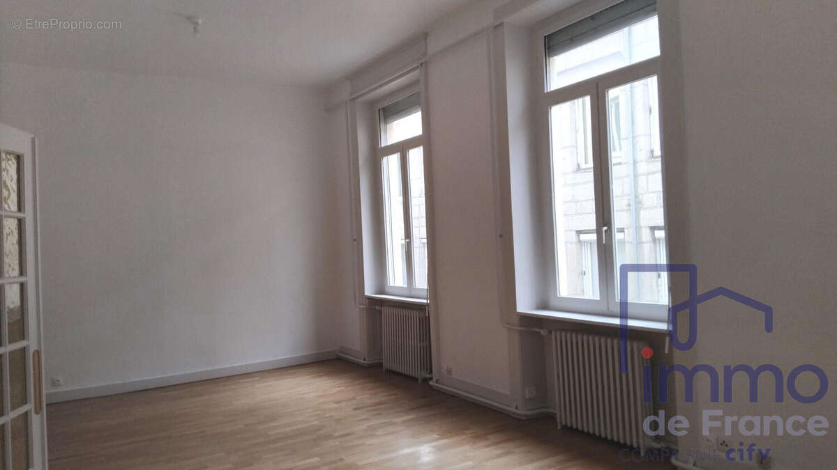 Appartement à SAINT-ETIENNE