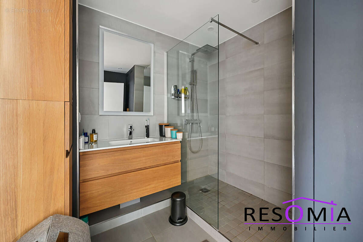 Appartement à ISSY-LES-MOULINEAUX