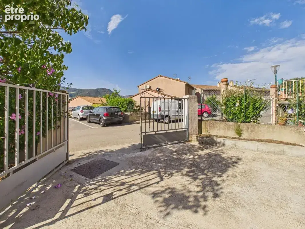 A vendre villa les hauts de mezzavia - photo 21