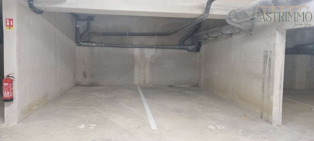 Commerce à CASTELNAU-LE-LEZ