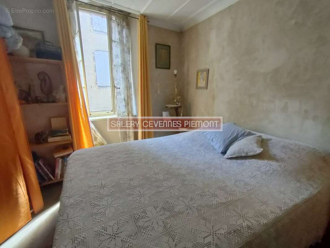 Maison de village à rénover - photo 6