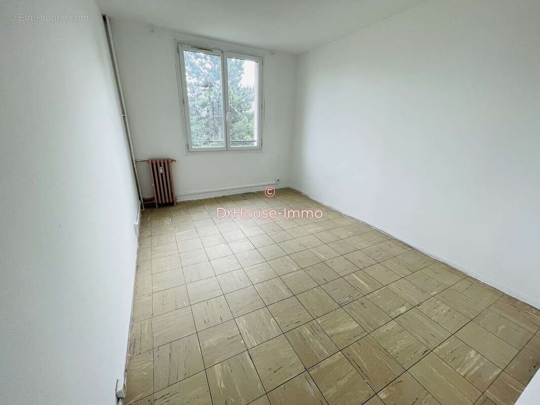 Appartement 50 m² à Creil  - photo 2
