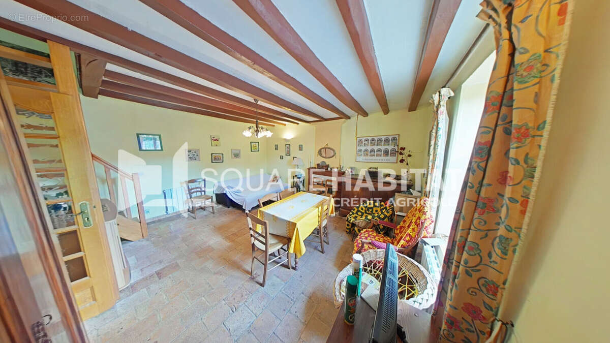 Maison à AZAY-LE-RIDEAU