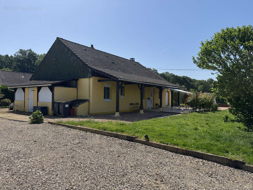 Maison à SAINT-MARTIN-EN-BRESSE