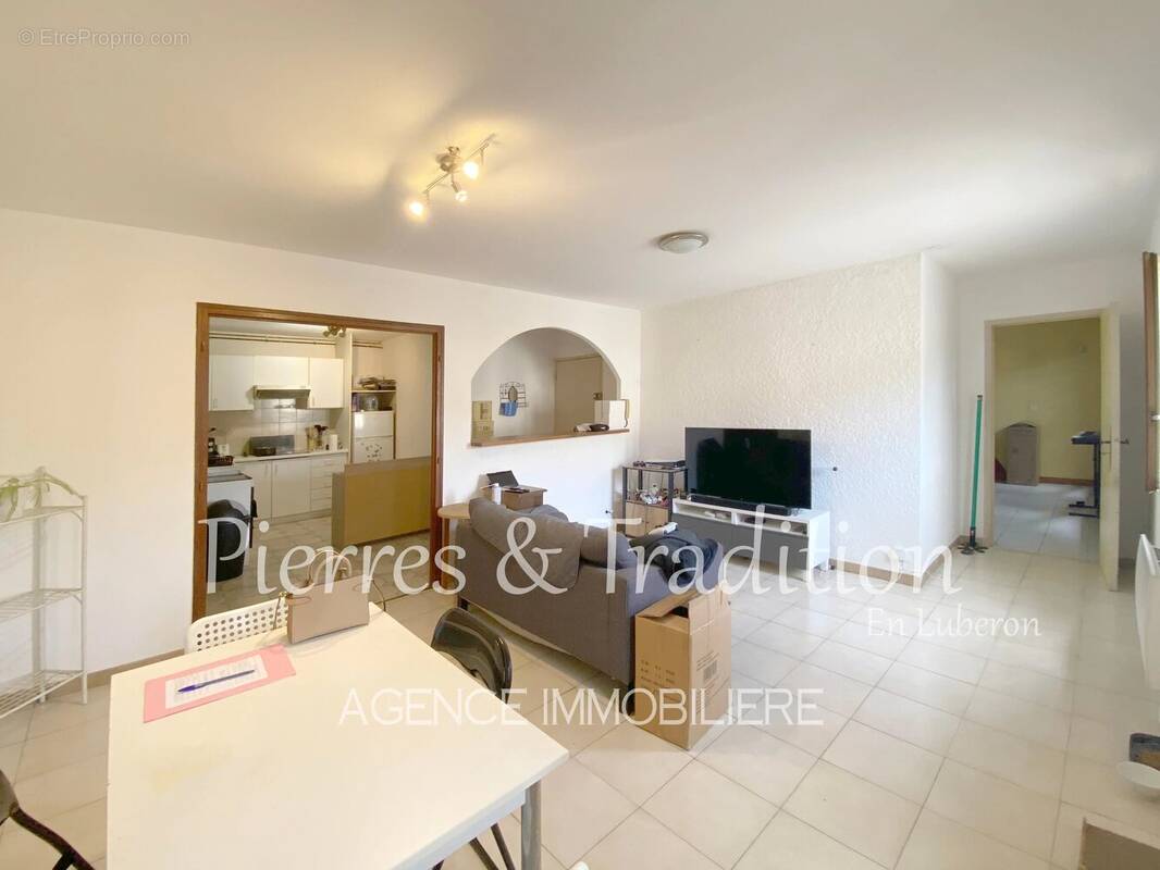 Appartement à APT