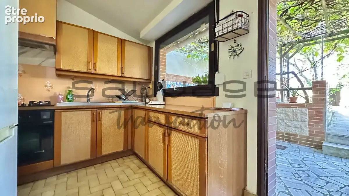 Maison 7 pièces et double garage - SAINT-ÉTIENNE DU ROUVRAY - photo 4