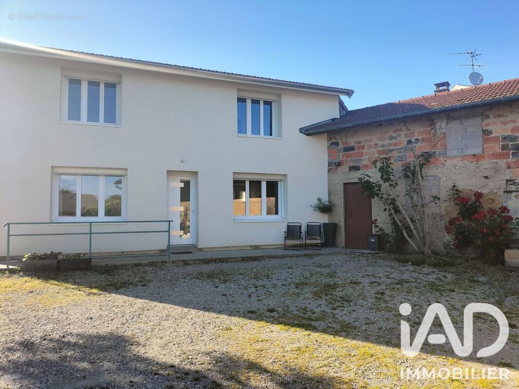 Photo 1 - Maison à CULIN