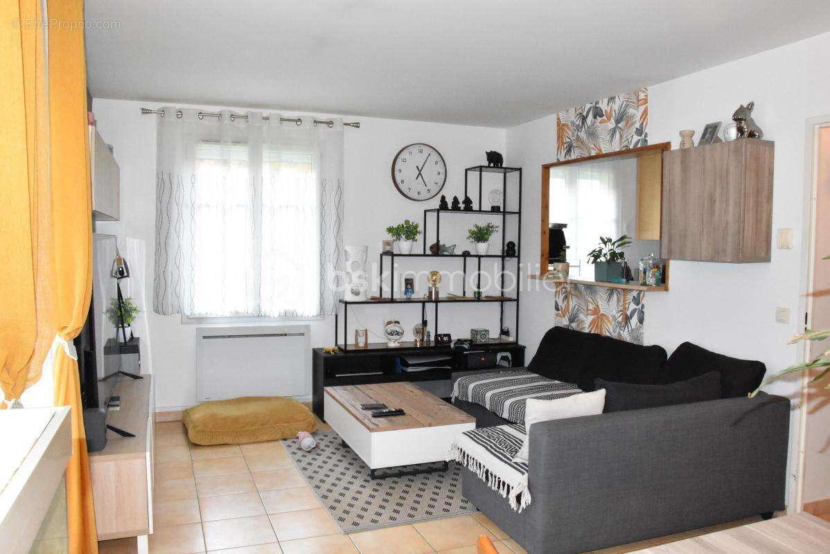Appartement à LISSES