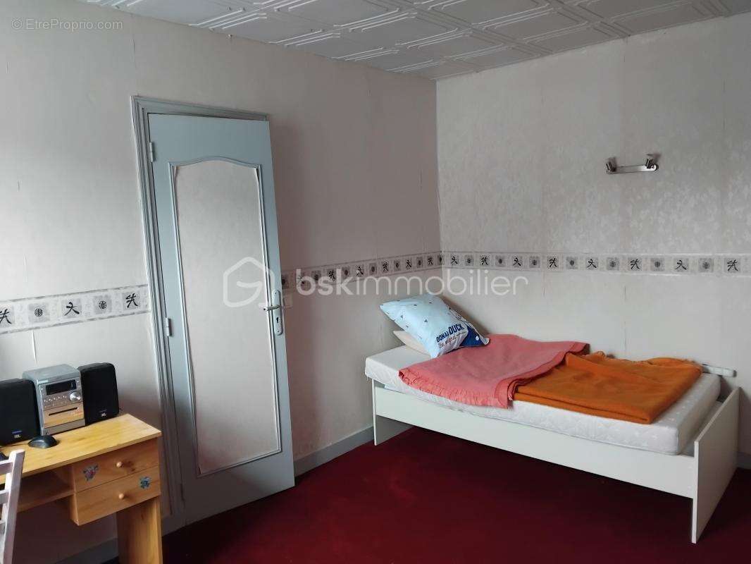 Maison à AIX-EN-OTHE