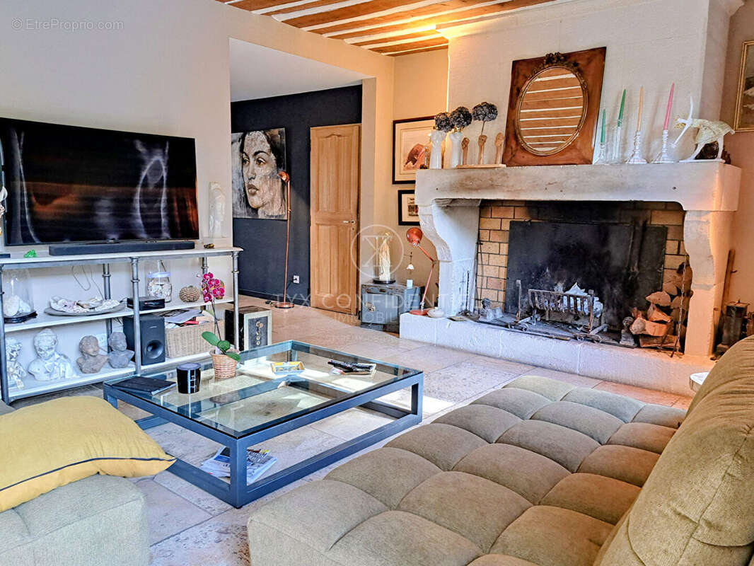Mas de ville Saint Remy De Provence 260 m2 - photo 3