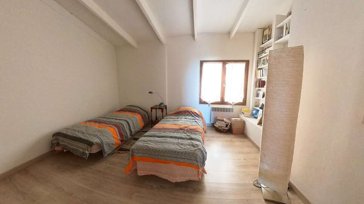 Maison à NEZIGNAN-L&#039;EVEQUE