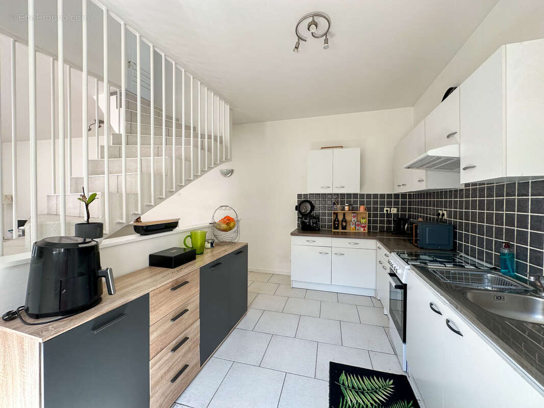 Appartement à LE PEAGE-DE-ROUSSILLON