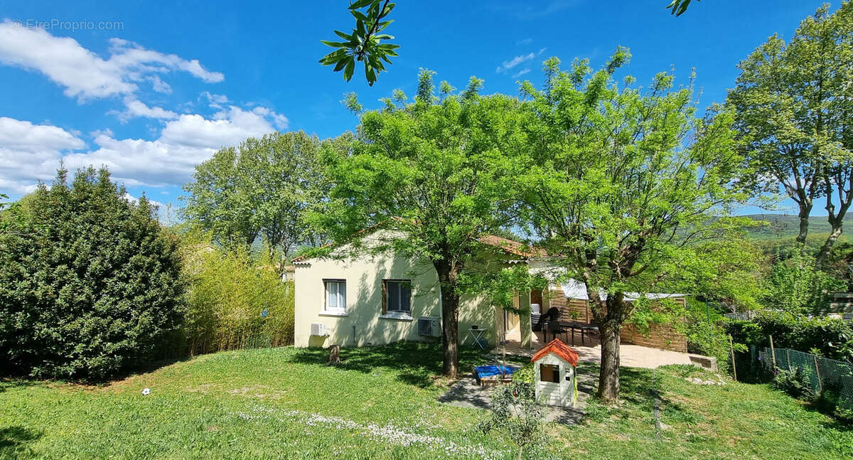 Maison à CAZILHAC