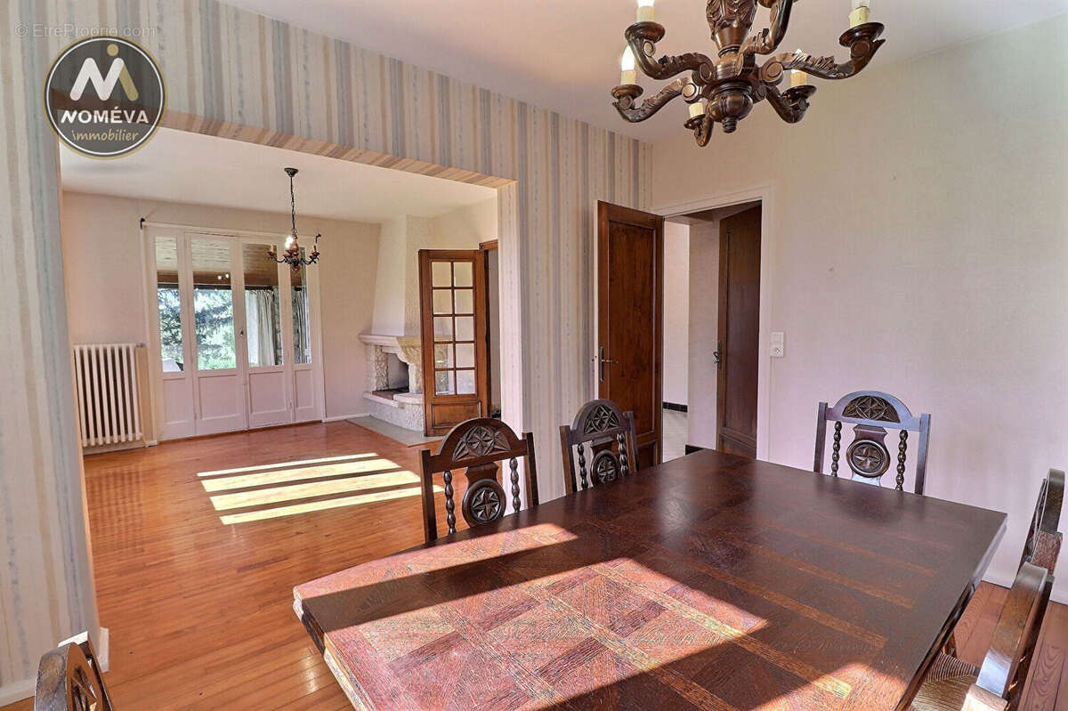 Maison à MONTFAUCON-EN-VELAY