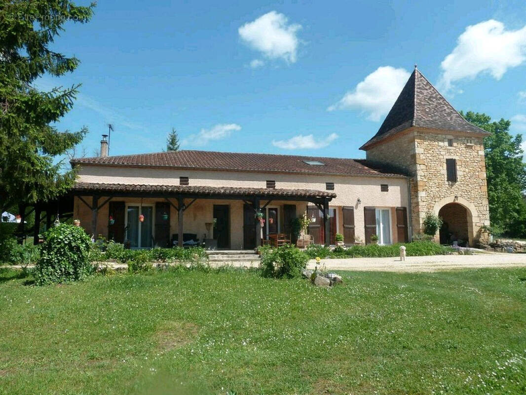 Maison à FUMEL