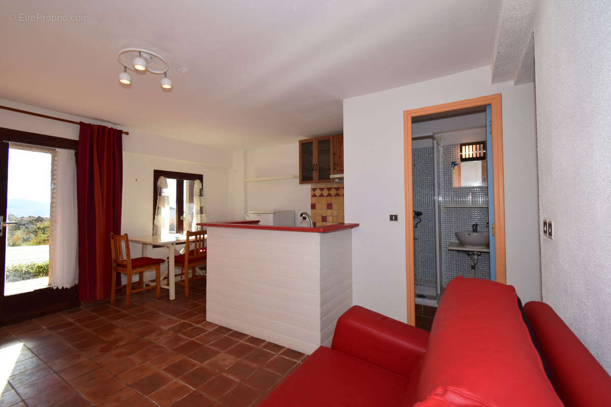 Appartement à TARGASSONNE