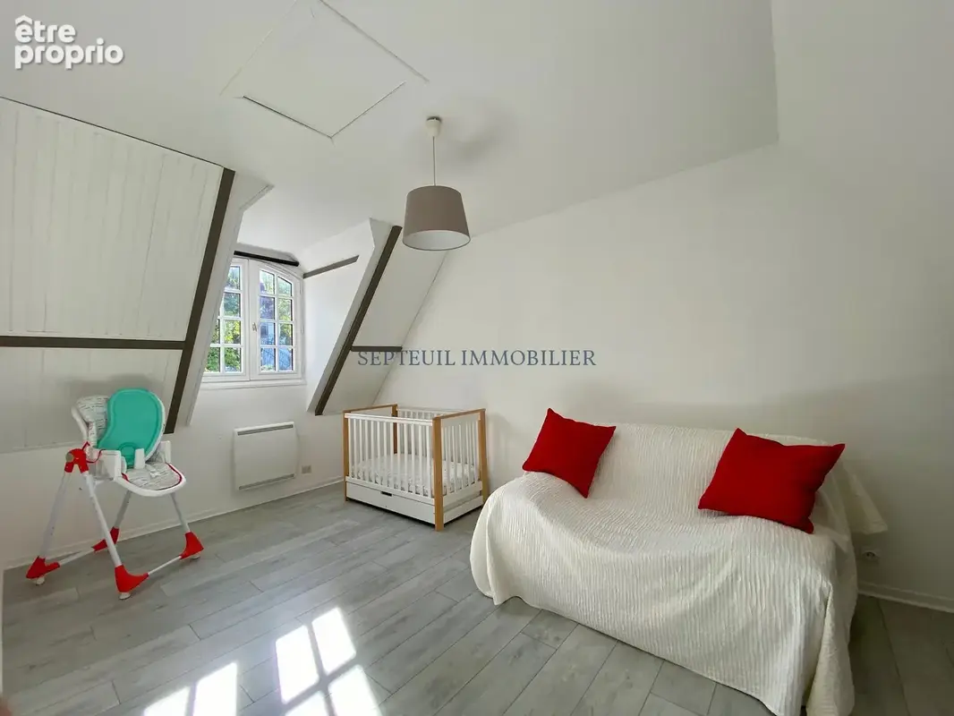Maison traditionnelle parfait état 170m2. 7 pièces, 4 chambres. 1 360 m2 de terrain - photo 17