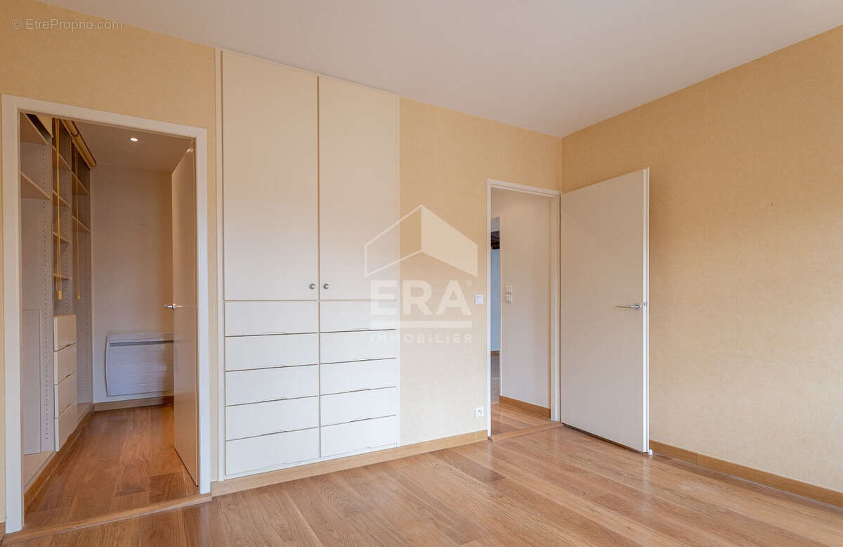 Appartement à SAINTES