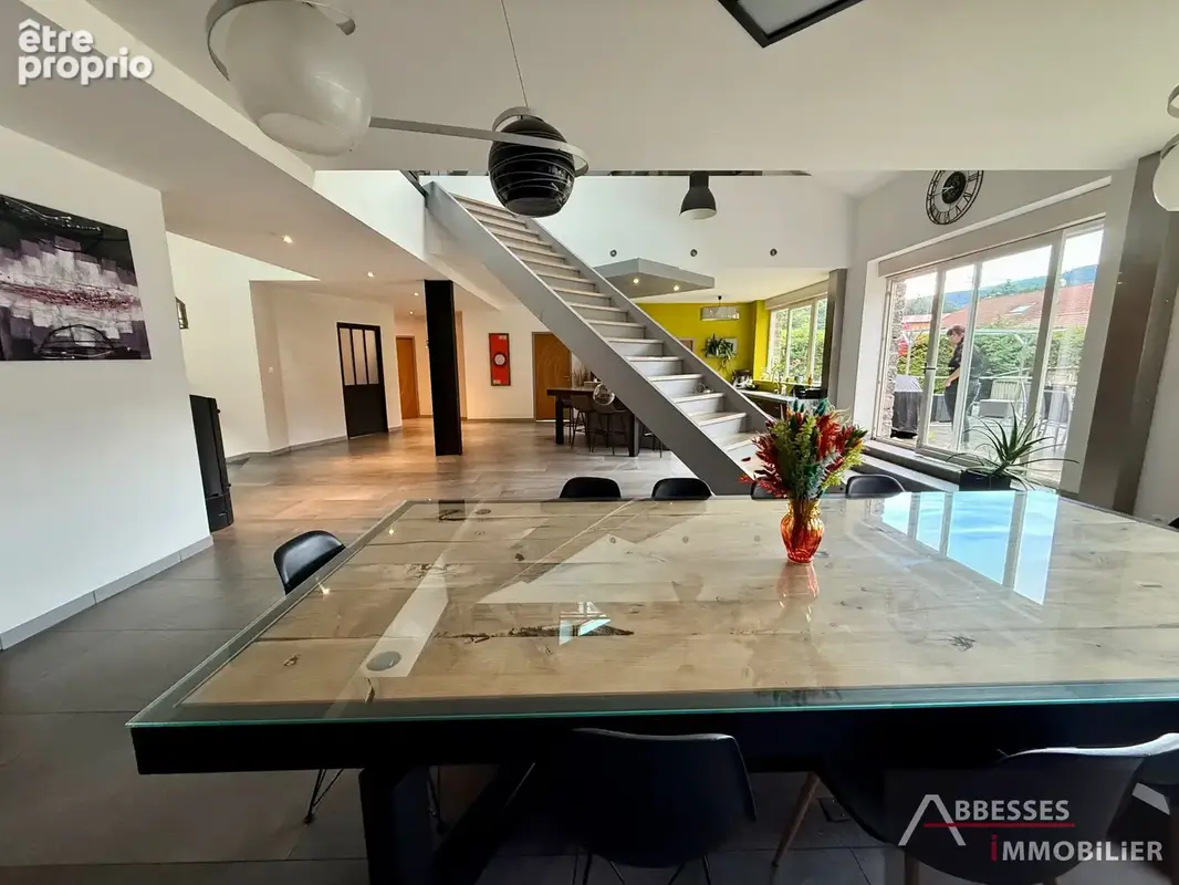 EN EXCLUSIVITÉ - GERARDMER dans un secteur calme : Maison type LOFT avec grande dépendance - photo 10