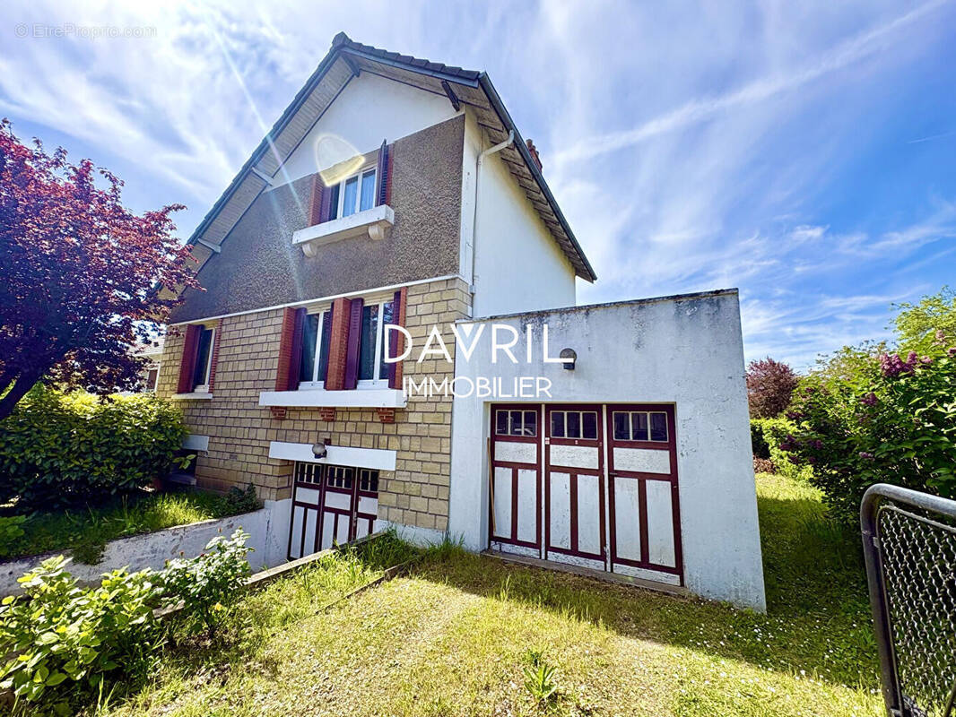 Maison à CONFLANS-SAINTE-HONORINE