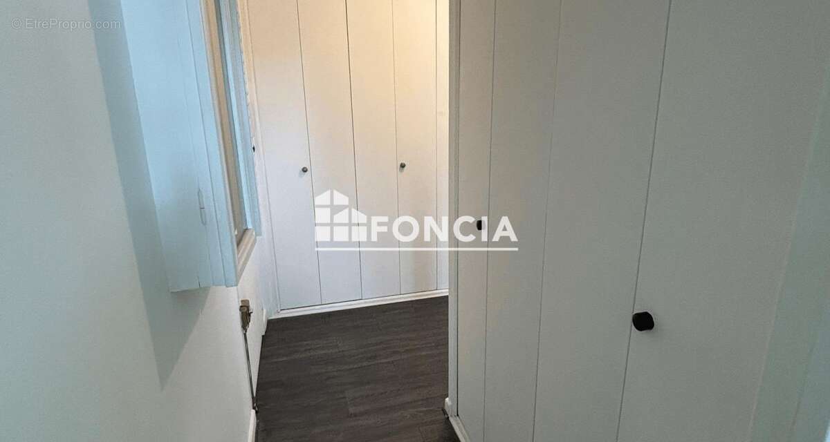 Appartement à CHILLY-MAZARIN