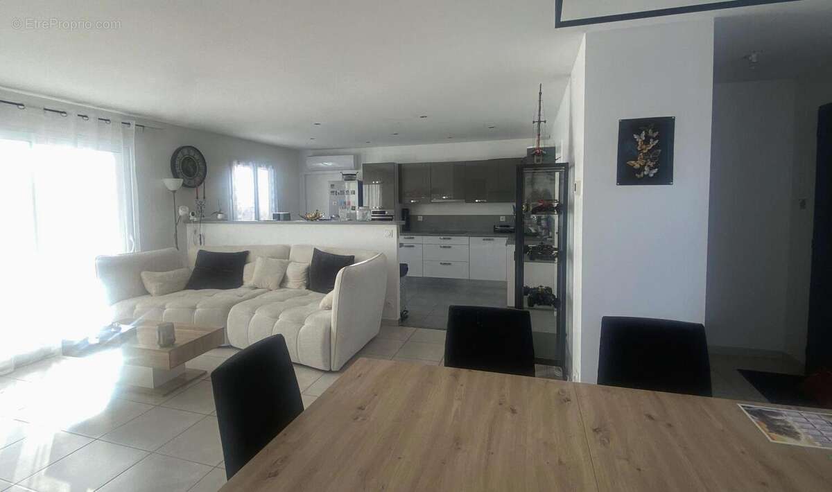 Maison à SAINT-GERMAIN-DU-PUY