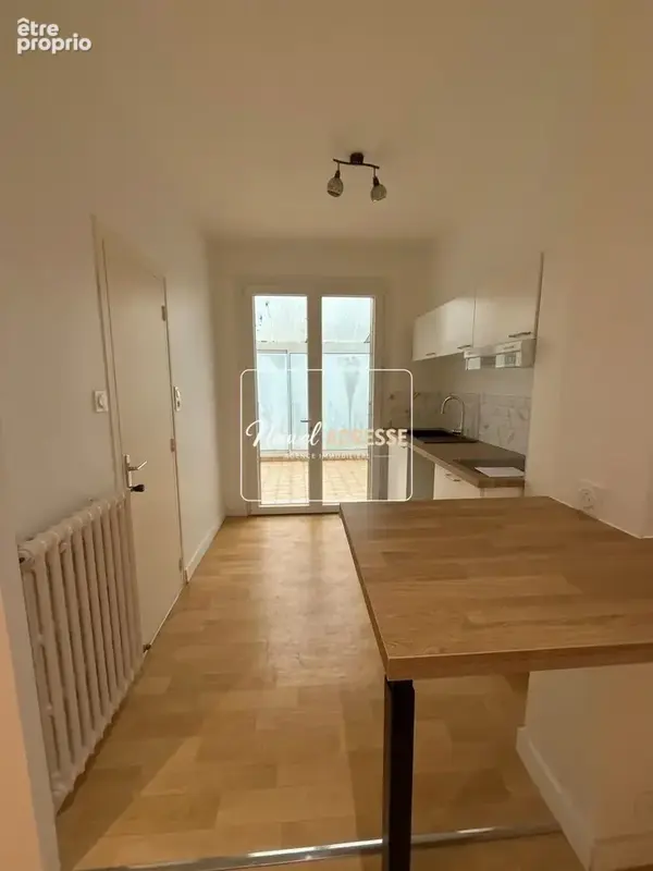 Appartement 3 pièces 51 m² à vendre à Fougeres (35300) - photo 1