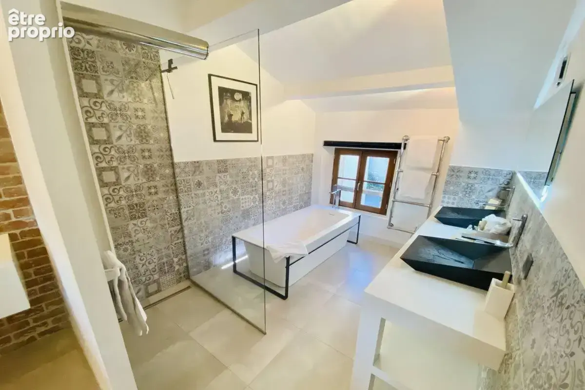 Maison 10 pièces 140 m² à vendre à Saint-Paul (06570) - photo 4