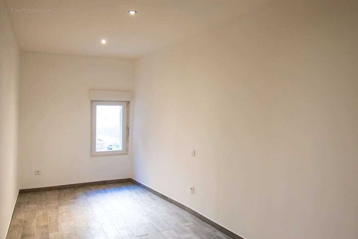 Photo 5 - Maison à SAINT-THIBERY