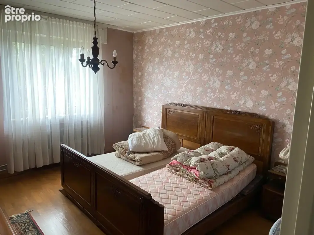 Appartement à rénover 103 m2 - photo 5