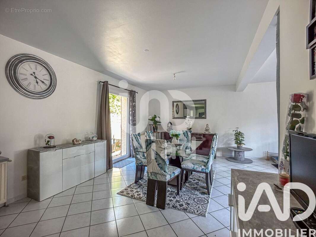 Photo 6 - Maison à COULOMMIERS