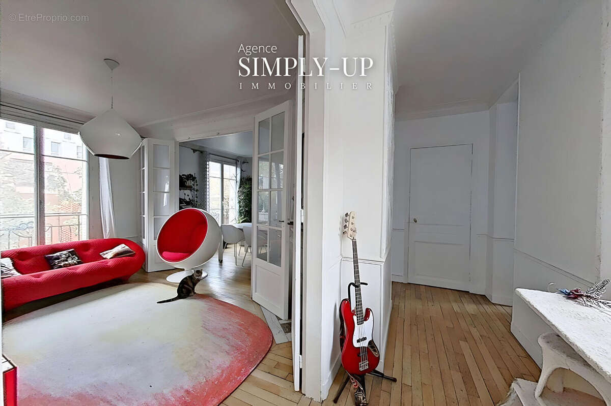 Appartement à PARIS-20E