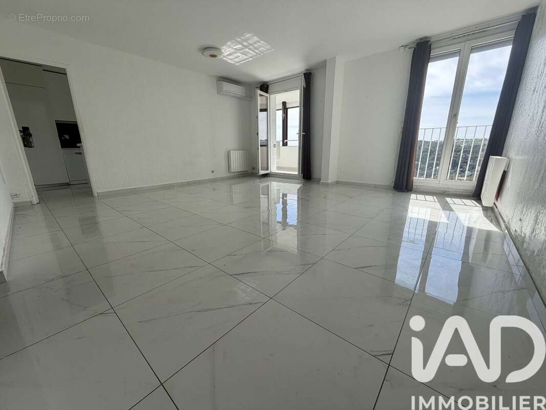 Photo 5 - Appartement à MARSEILLE-13E