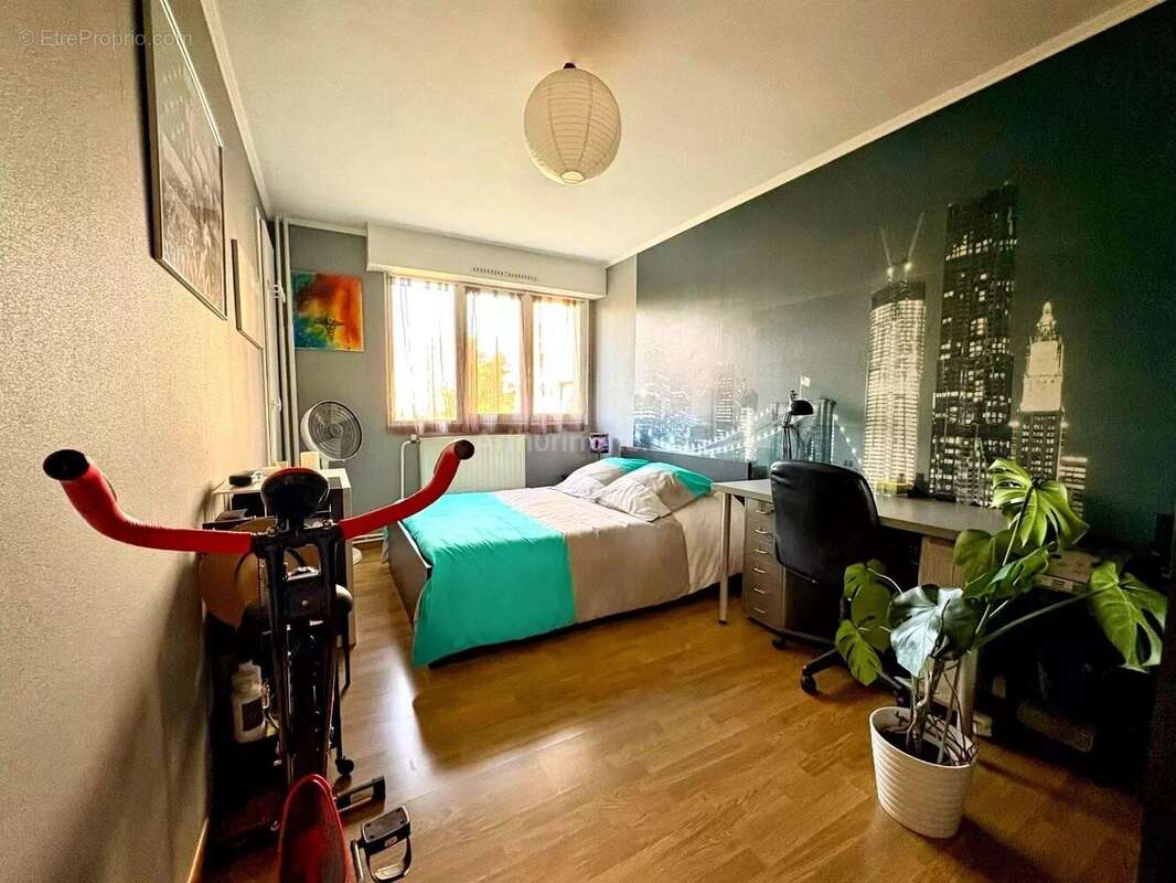 Appartement à MEYLAN