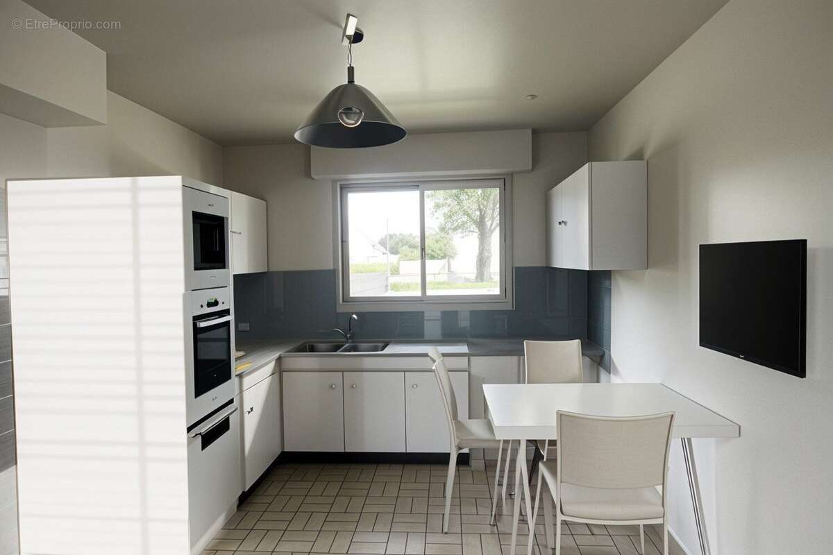 Maison à NEUVY-SUR-LOIRE