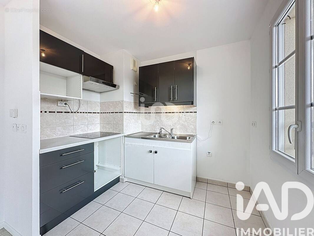 Photo 1 - Appartement à DAMMARIE-LES-LYS