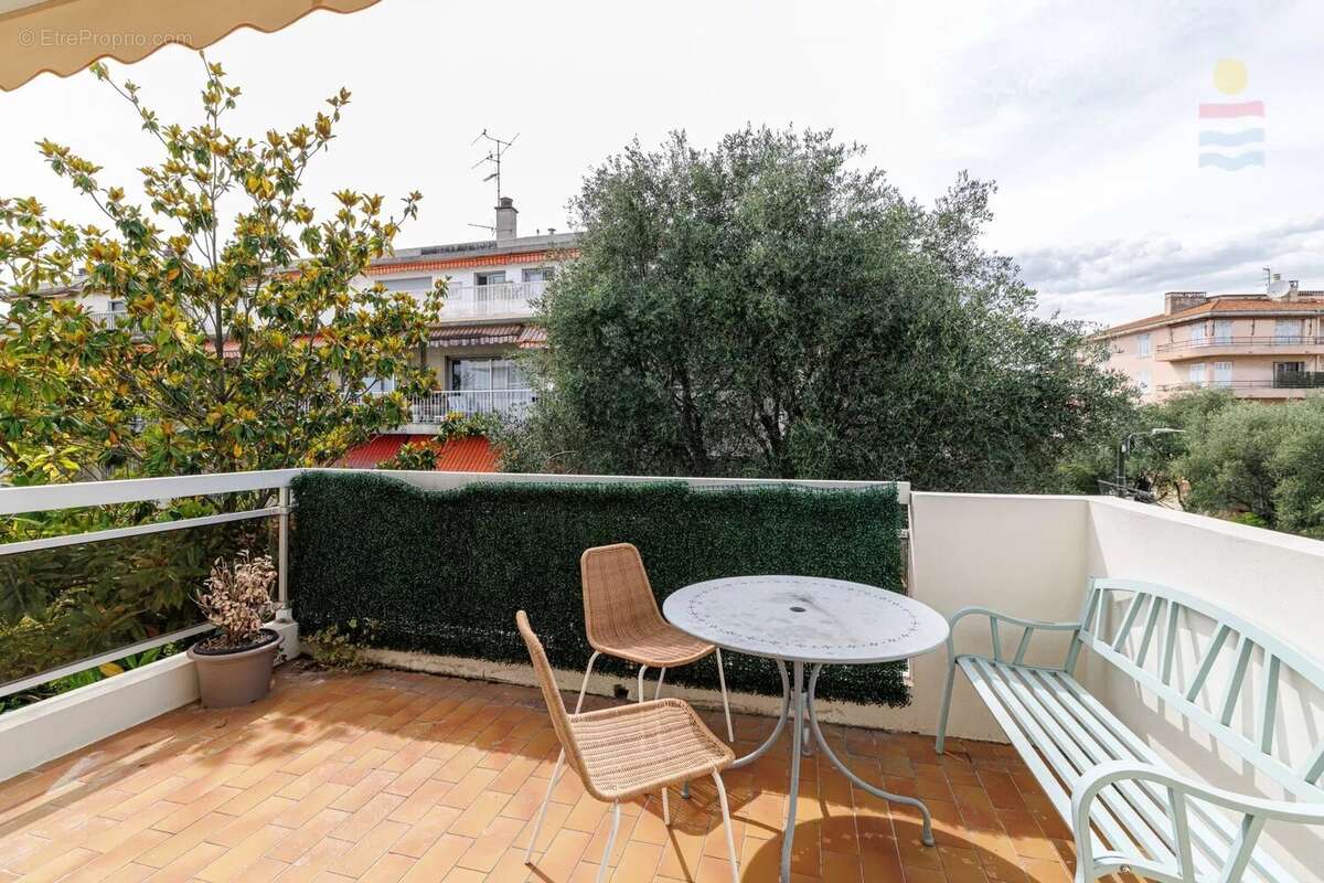 Exclusivite nice cimiez -2 pièces-terrasse-garage - photo 8