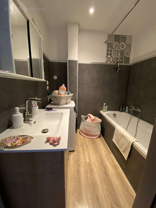 Immeuble de rapports - 7 appartements loués - Rentabilité brute 9,24% - photo 32