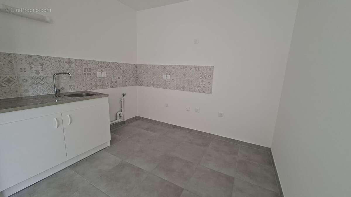 Appartement T3 lumineux avec balcon à AVIGNON - photo 11