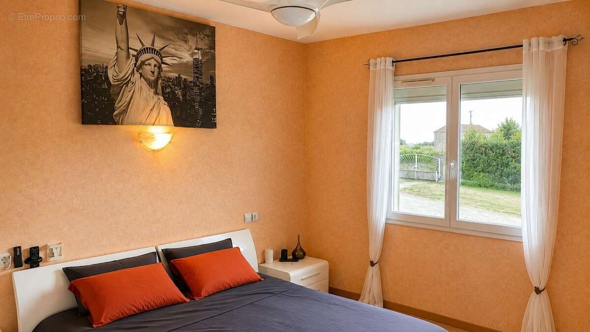 Villa T6 de 154m² de plain pied sur terrain de 2540m² - photo 9