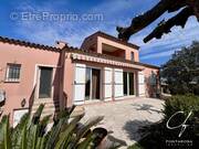 Maison à ROQUEBRUNE-SUR-ARGENS