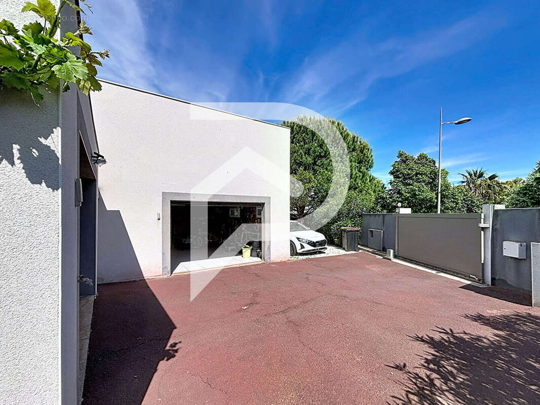 Maison à AGDE