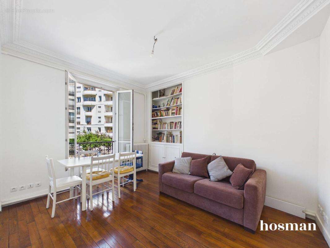 Appartement à ISSY-LES-MOULINEAUX
